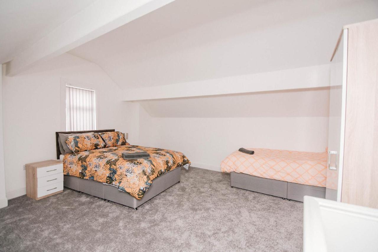 Florence Avenue, Apartment 2 Doncaster Bagian luar foto