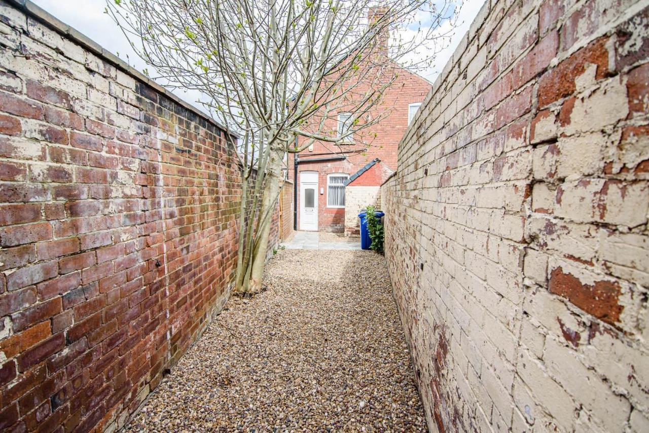 Florence Avenue, Apartment 2 Doncaster Bagian luar foto